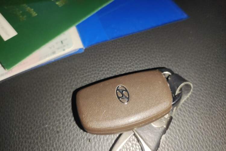 Used Hyundai Mistra 2016 1.8L Automatic Smart GLS Vehicle Key