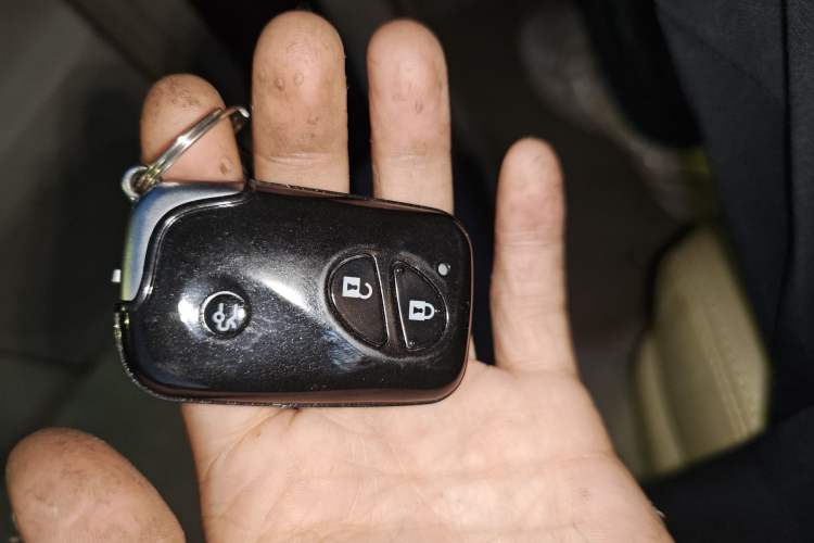 Used BYD S6 2013 Jingyue Edition 2.0L Manual Luxury Model 5 Seats
