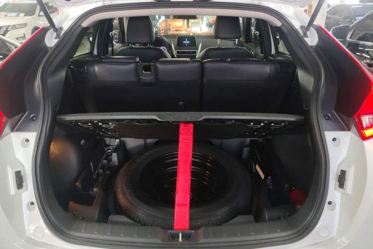 Used Mitsubishi Eclipse Cross 2019 1.5T CVT Two-Wheel Drive Dream Edition China VI Standard