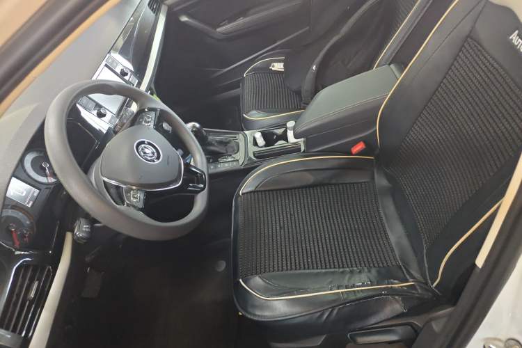 Used Volkswagen Lavida 2019 280TSI DSG Comfort Edition China VI standard Left Front Seat