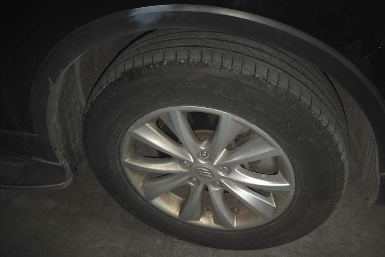 Used Buick Envision 2014 28T Four-Wheel Drive Elite Model
