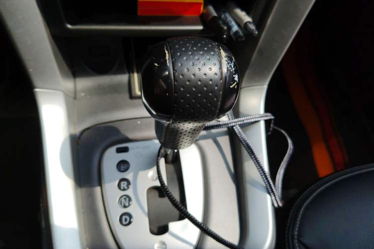 Used Venucia T70 2015 2.0L CVT Smart Edition
