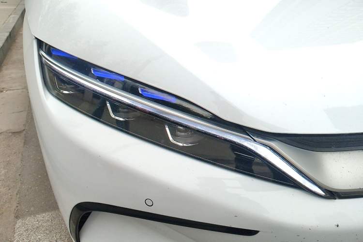 Used BYD Han 2023 EV Champion Edition 605KM Front-Drive Premium Model
