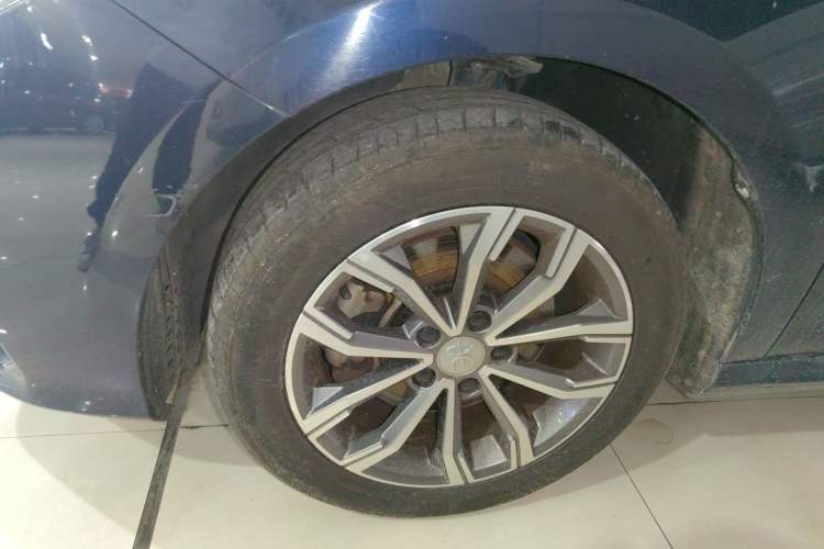 Used BYD Song MAX 2019 1.5T Automatic Smart Connect Ruiyi Sunroof Model 7 Seats China VI Standard