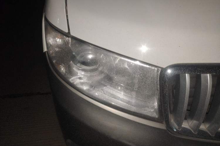 Used Jinbei New Hiace X30L 2018 1.5L Business Edition DLCG14 Right Front Headlight