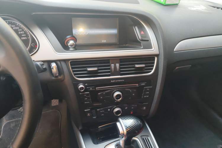 Used Audi A4L 2013 35 TFSI Automatic Standard Model