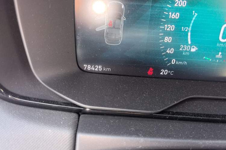 Used Lynk & Co 01 2017 2.0T Two-Wheel Drive Pro Edition
