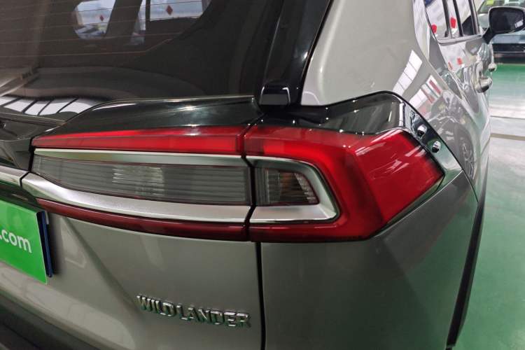 Used Toyota Wildlander 2023 2.0L CVT Two-Wheel Drive Luxury PLUS Edition