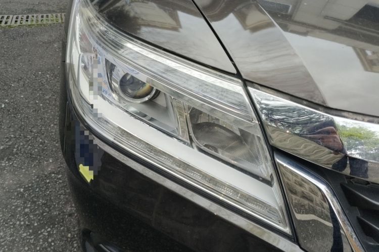 Used Honda Crider 2013 1.8L automatic luxury edition Right Front Headlight