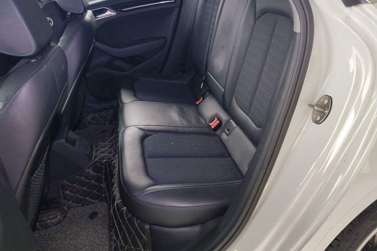 Used Audi A3 2020 Limousine 35 TFSI Fashion Edition China VI Emission Standard