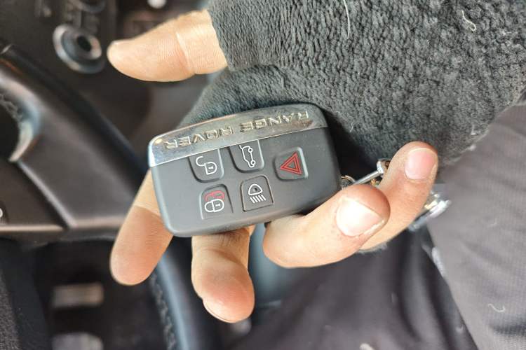 Used Land Rover Discovery 2015 3.0 SC V6 HSE
