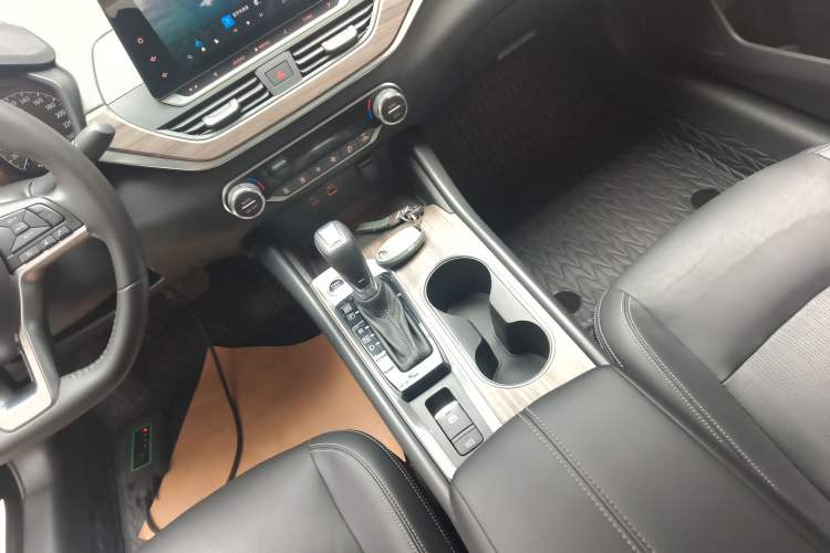 Used Nissan Teana 2021 2.0L XL Comfort Edition Gear Lever