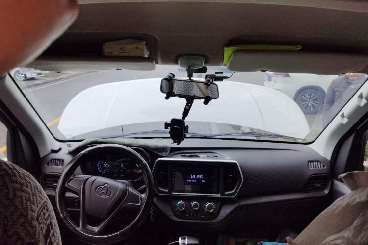 Used CHANGAN KAICHENG Ruixing EM80 2024 Comfort-Style 6-Seater 41.86 kWh Headliner