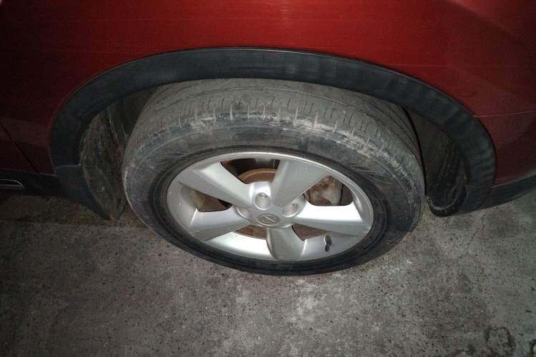 Used Nissan Qashqai 2012 2.0 XV LE CVT 2WD Right Front Wheel Hub