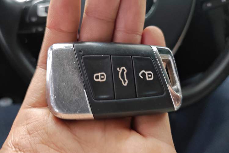 Used Volkswagen Magotan 2019 330TSI DSG Luxury Version China VI Standard