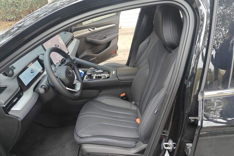 Used Geely Auto Preface 2026 Model Oriental Yao 1.5TD Fuyao Edition