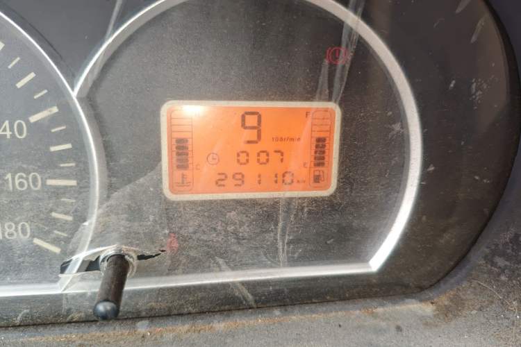 Used BAIC Weiwang 306 2011 1.3L base model 7 seats
