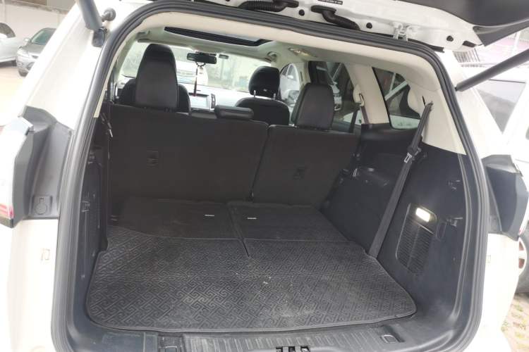 Used Ford Edge 2016 EcoBoost 245 Four-Wheel Drive Titanium 7-Seater