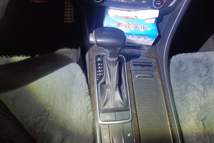 Used Kia K5 2016 2.0L Automatic LUX
