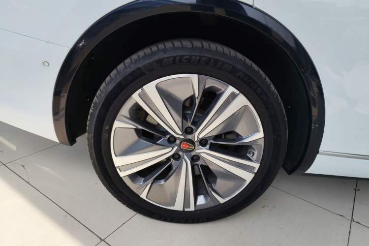 Used Hongqi E-HS9 2021 460 km Range Flagship Edition 7-Seater Right Rear Wheel Hub