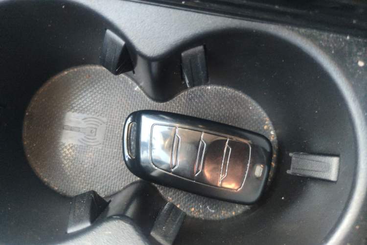 Used Changan CS95 2019 2.0T Two-Wheel-Drive Luxury Version