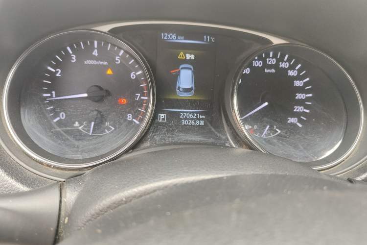 Used Nissan X-Trail 2014 2.5L CVT Luxury Edition 4WD
