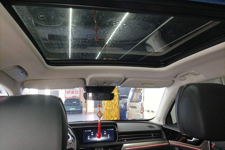 Used Hongqi HS5 2022 Revised Version 2.0T Smart Connect Flagship Edition
