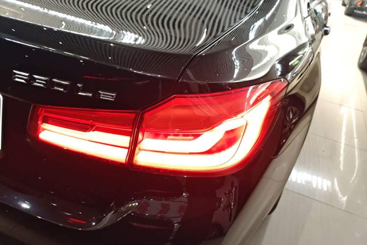 Used BMW 5 Series New Energy 2020 Mileage Upgrade Version 530Le Pioneer Edition