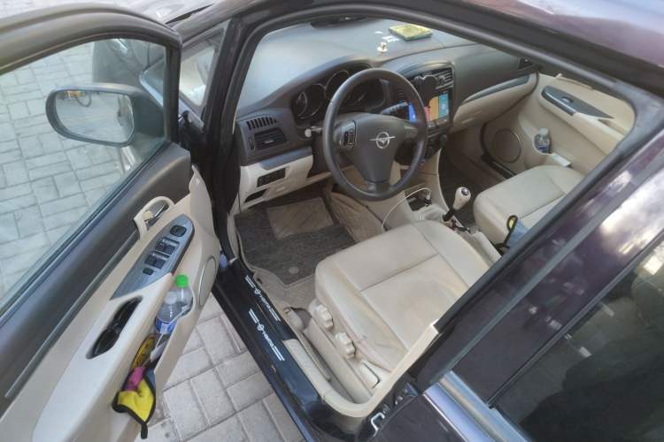 Used Haima Puxima 2014 1.6L Manual 7-Seater Discovery Edition