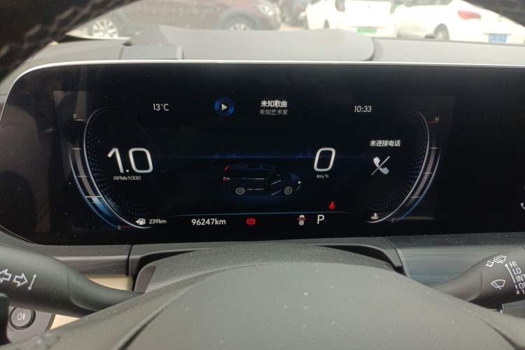 Used Buick GL8 2022 ES Landtrek 653T Luxury Edition