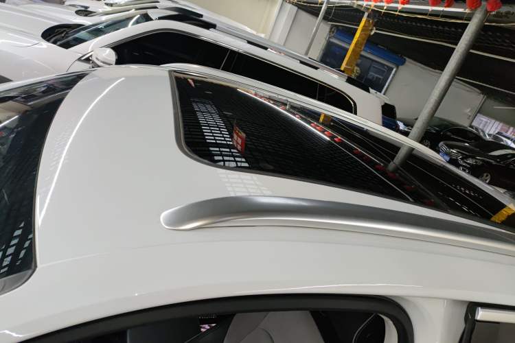 Used Volkswagen Tayron X 2020 330TSI Two-Wheel Drive Luxury Smart Connectivity Version Roof