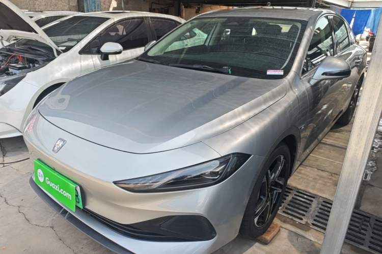 Used Roewe D7 2023 DMH 125km Flagship Edition