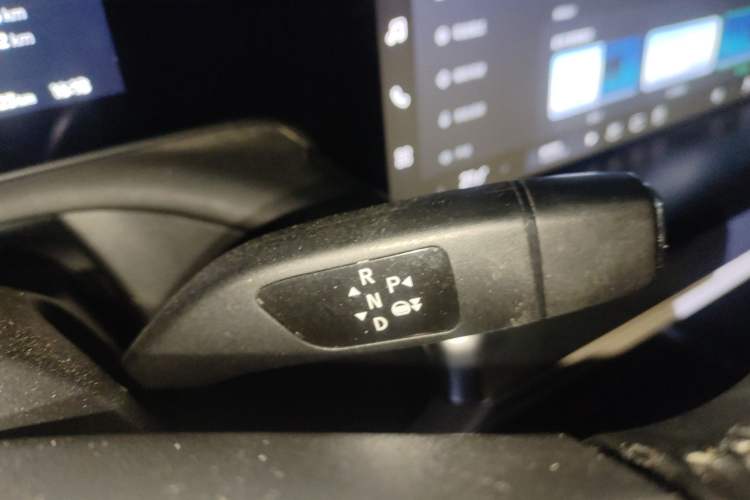 Used XPeng P7 2020 670N Gear Lever