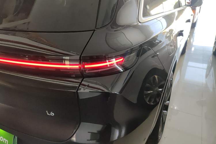 Used Li Auto L6 2024 Pro Model
