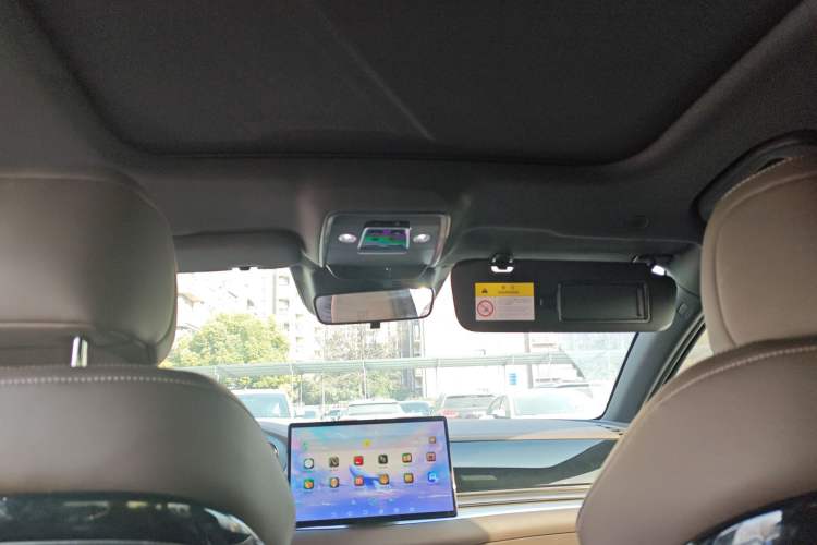 Used BYD Han 2022 EV Genesis Edition 715KM Front-Wheel-Drive Prestige Model
