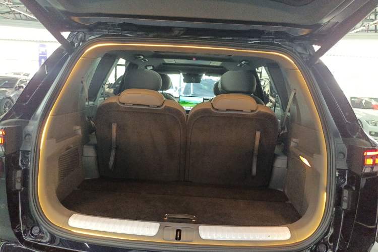 Used Dongfeng eπ eπ008 2024 636Max All-Electric Version 6 Seats
