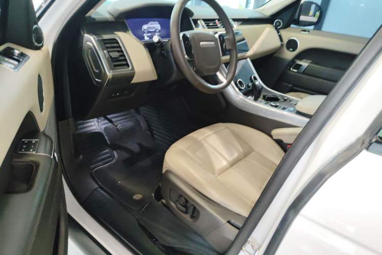 Used Land Rover Range SportNew Energy 2021 P400e SE Driver Seat