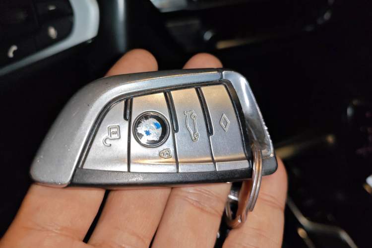 Used BMW 5 Series 2019 530Li Leading Model M Sport Package
