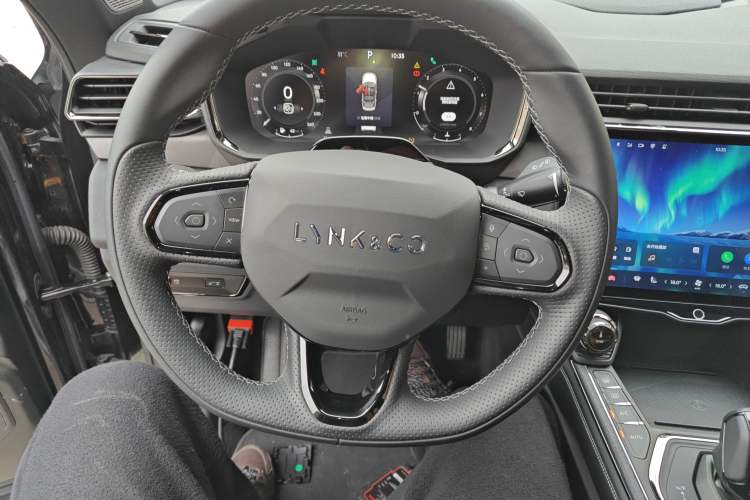 Used Lynk & Co 01 2023 2.0TD Four-Wheel Drive Dark Night Edition