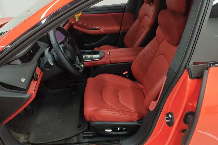 Used Xiaomi Auto SU7 2024 Rear-Drive Long-Range Intelligent Driving Version