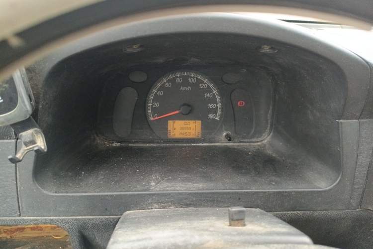 Used Wuling Zhiguang 2013 1.0L Practical Version