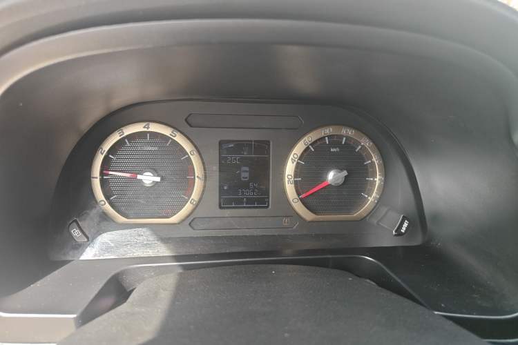 Used FORTHING Lingzhi 2022 Striving Version M5L 1.6L Base Model 9-Seater Instrument Cluster