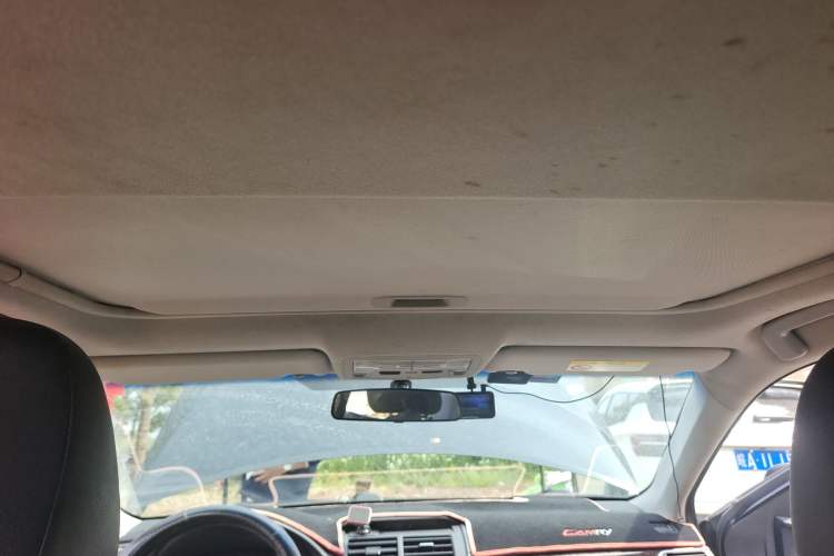 Used Toyota Camry 2015 2.0G Premier Edition