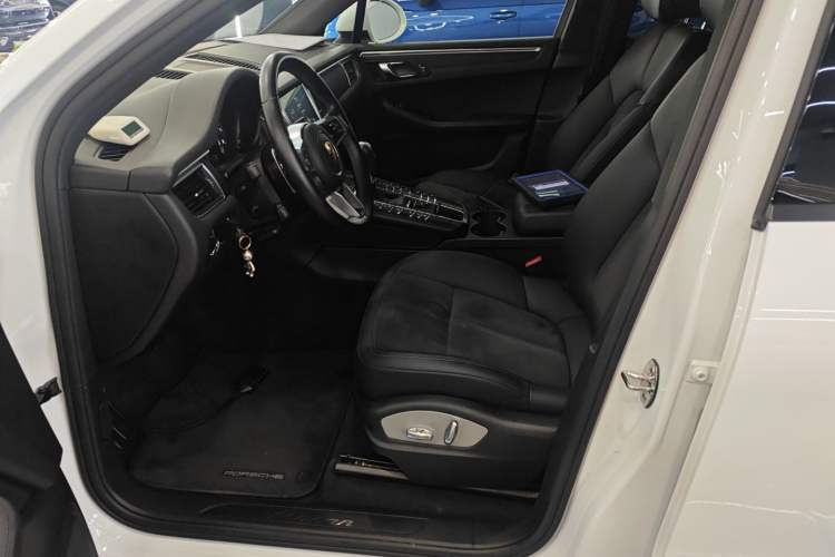 Used Porsche Macan 2017 Macan 2.0T