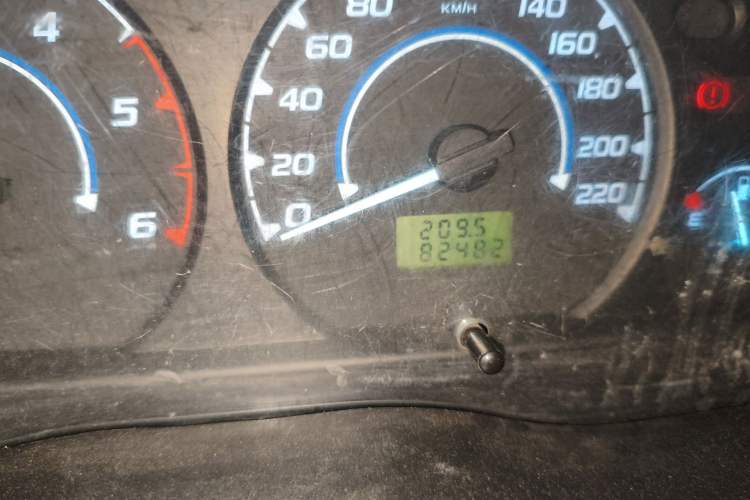 Used JMC Transit 2017 2.8T Commercial Version Short Wheelbase Mid-Roof 6/7/8-Seater JX493