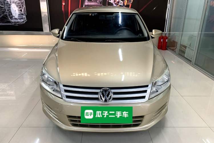 Used Volkswagen Santana 2013 1.6L Automatic Fashion Edition