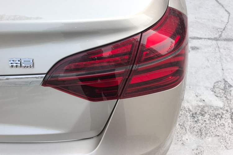 Used Geely Auto Emgrand 2018 1.5L CVT Luxury Model Exterior 1