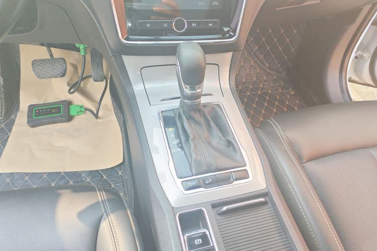 Used Roewe RX5 2020 20T Automatic 4G Connect Superior Flagship Edition
