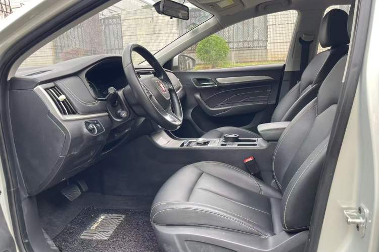 Used Roewe i6 New Energy 2017 45T Hybrid Connect & Smart Enjoyment Edition