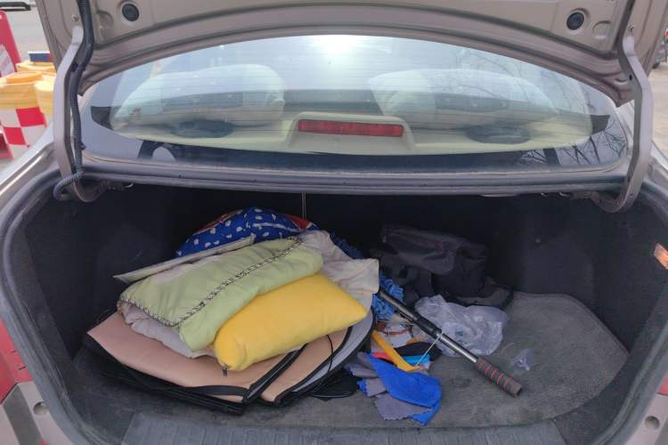 Used BAIC E Series 2013 Sedan 1.5L Automatic Leshang Edition Trunk